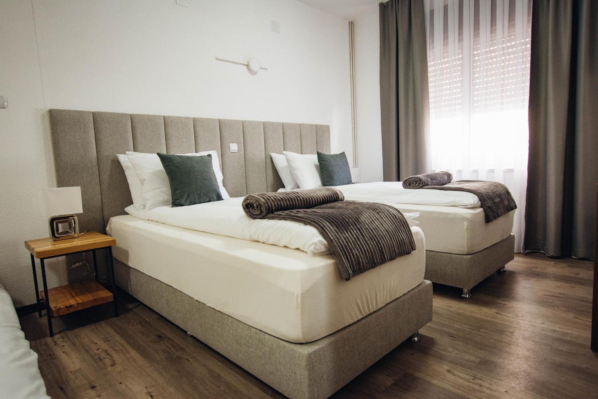 Urban Studio Apartments Струмиця Екстер'єр фото